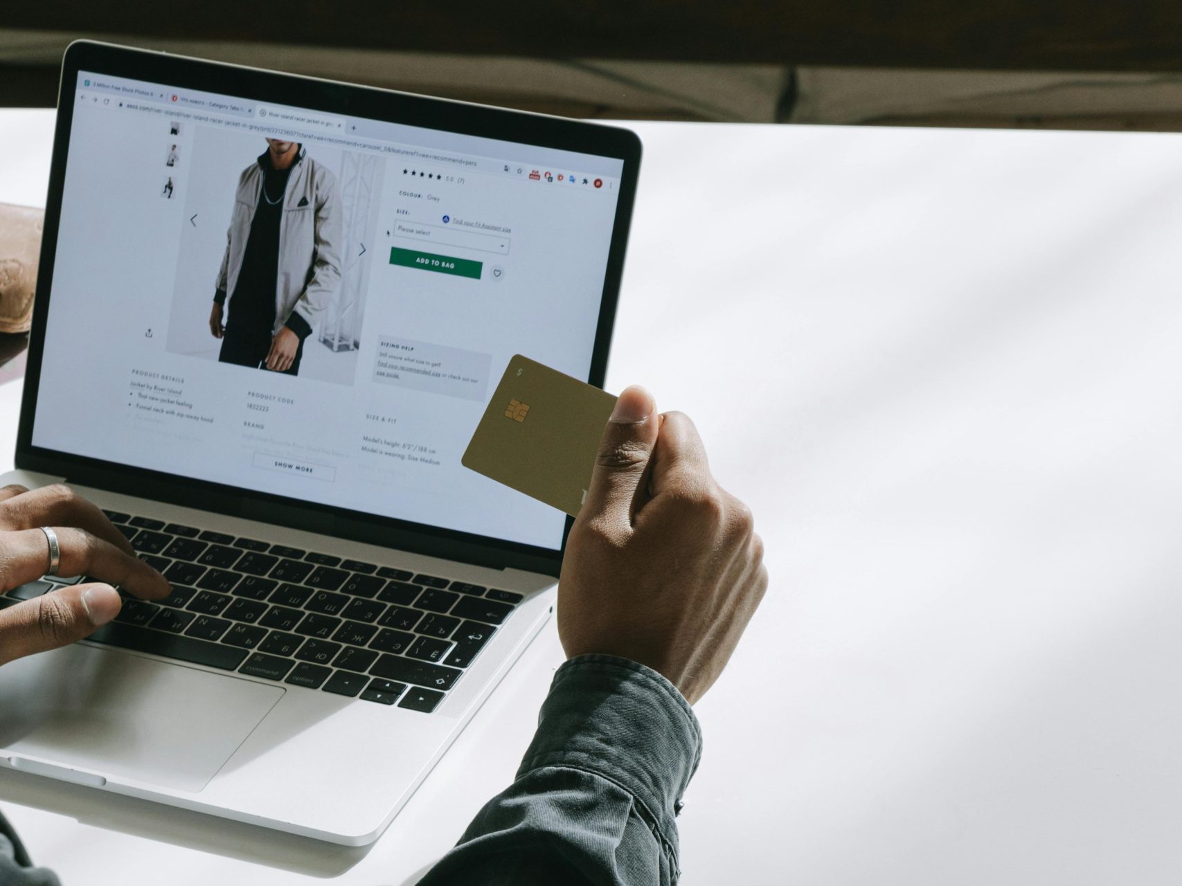 Tiendas online exitosas: Lecciones de los líderes del mercado